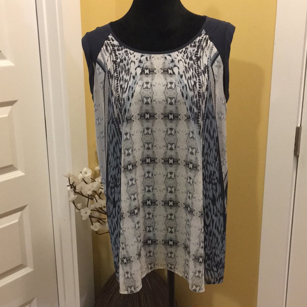 CABi navy animal print blouse. Sz M